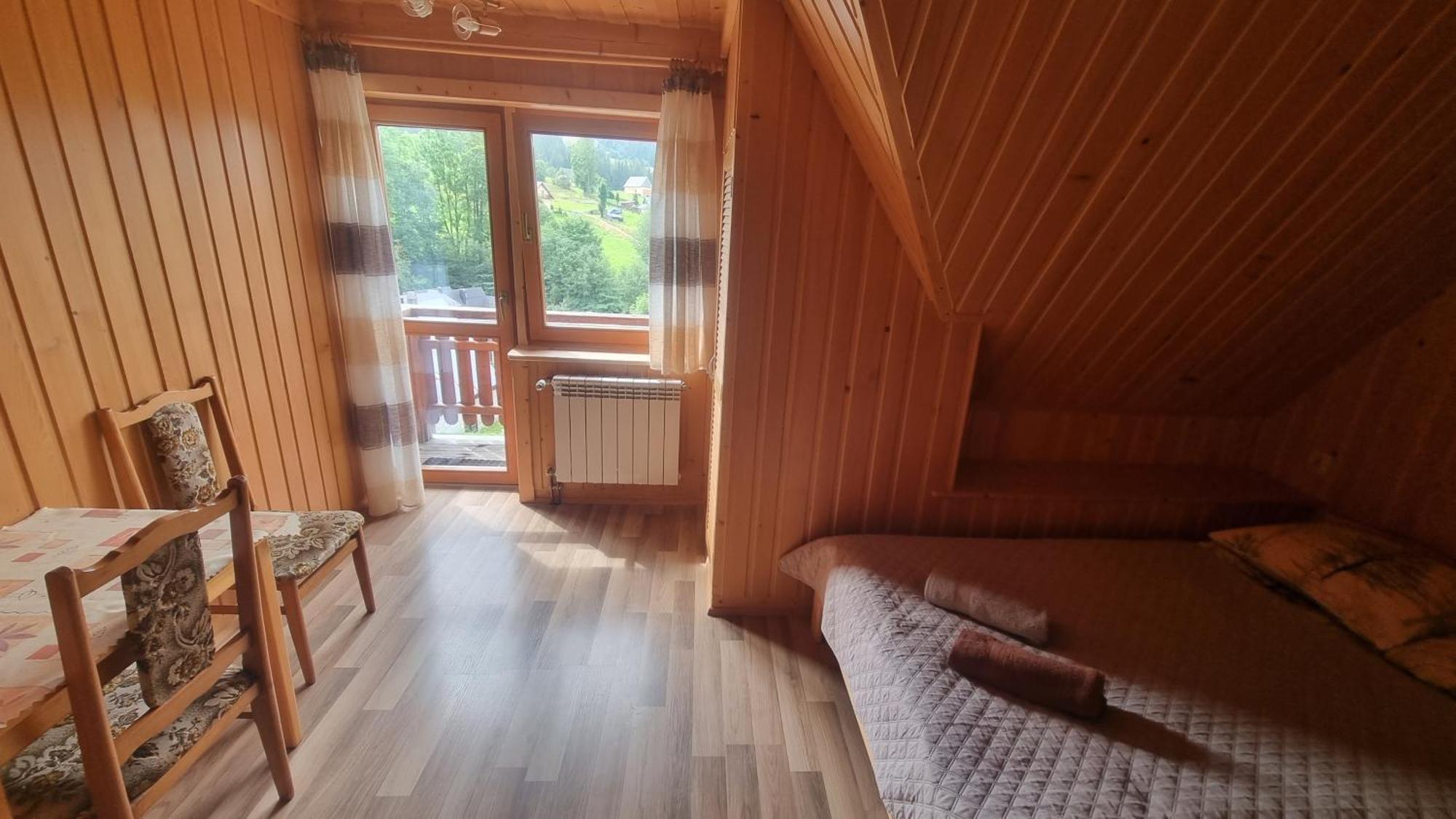Pod Grusza Vendégház Dzianisz Kültér fotó