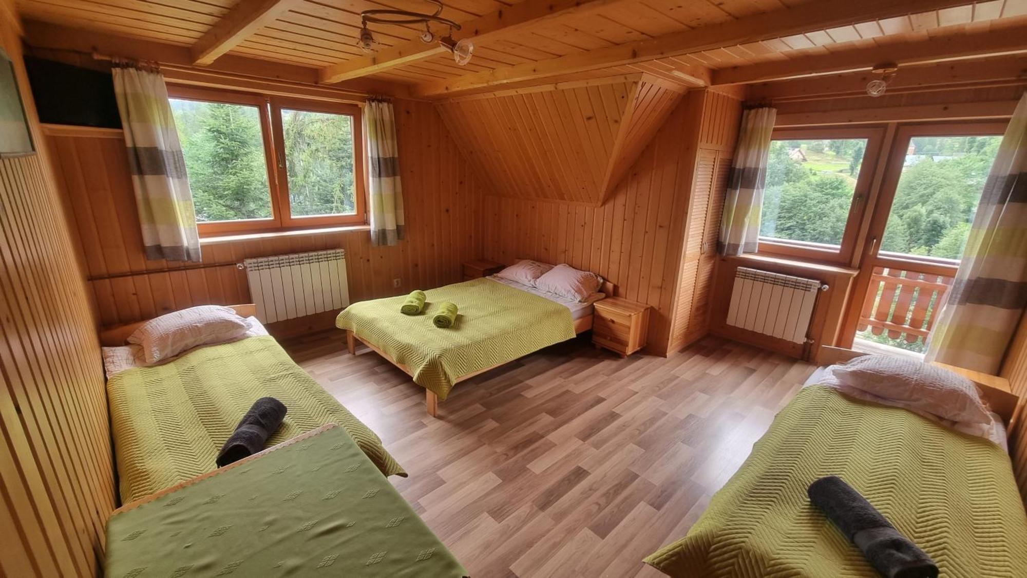 Pod Grusza Vendégház Dzianisz Kültér fotó