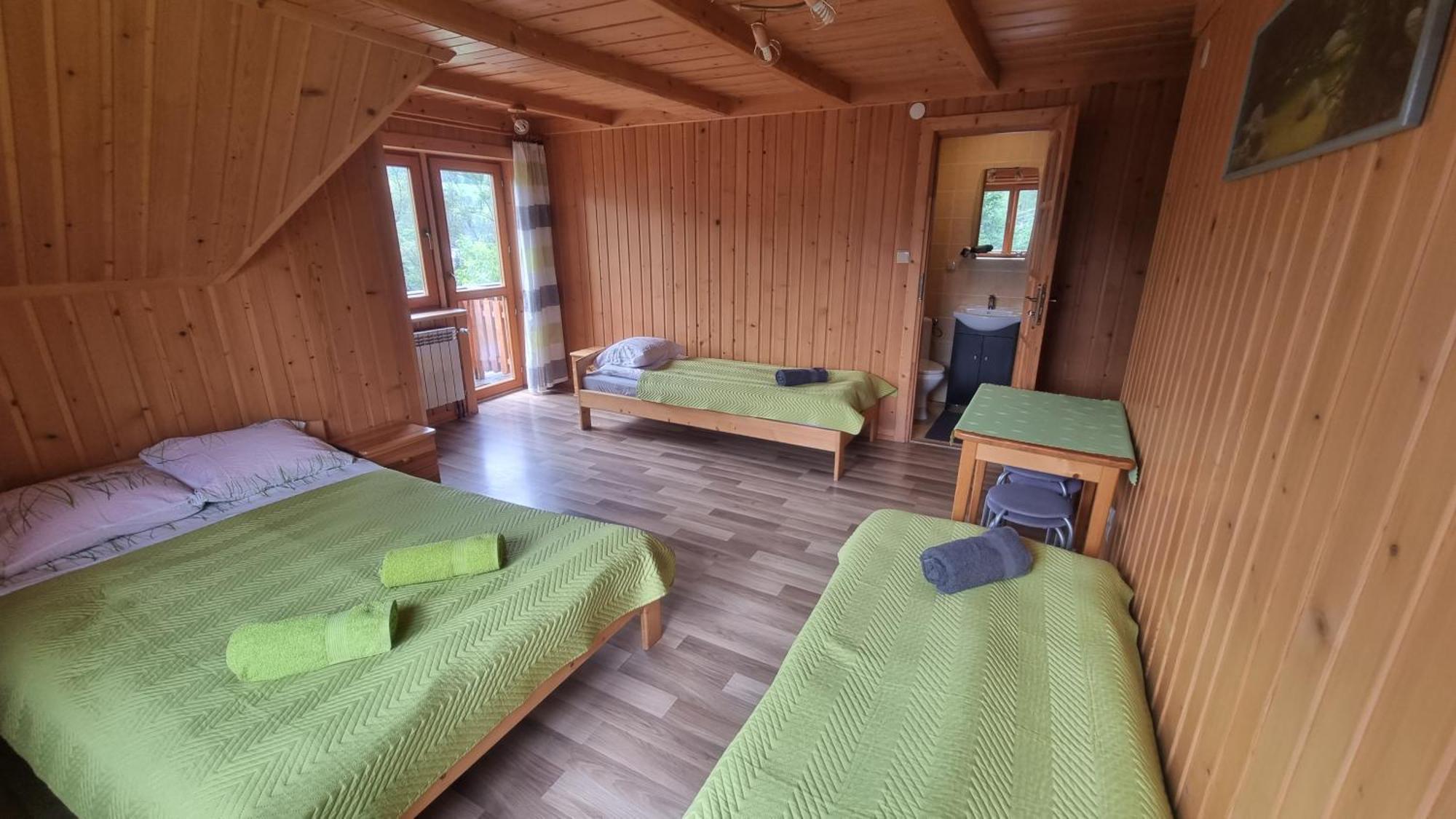 Pod Grusza Vendégház Dzianisz Kültér fotó